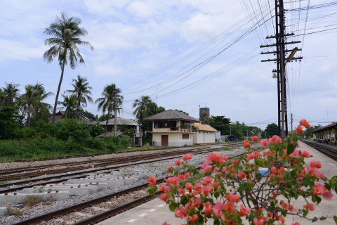 สถานีรถไฟเพชรบุรี (Phetchaburi Railway Station) Photo 1 of 5