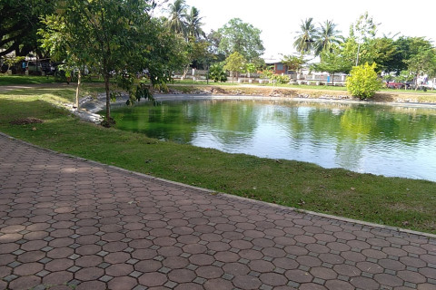 พระอนุสาวรีย์กรมหลวงชุมพรเขตอุดมศักดิ์ (Chumphon Crown Prince Monument)