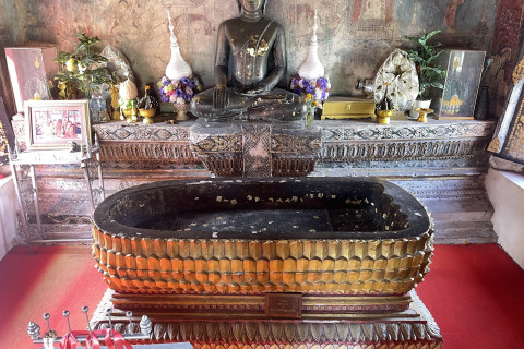 วัดทุ่งศรีเมือง (Wat Thung Si Muang) Photo 4 of 5