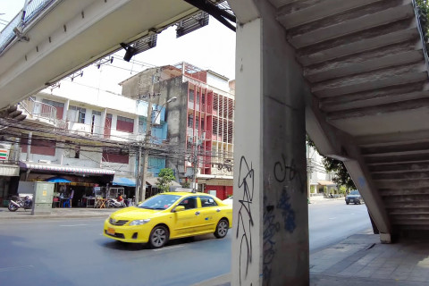 สถานีรถไฟมักกะสัน (Makkasan Railway Station) Photo 1 of 2