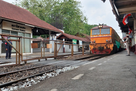 สถานีรถไฟสามเสน Photo 5 of 5