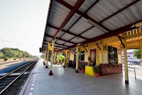 สถานีรถไฟกันทรารมย์ Photo 1 of 5