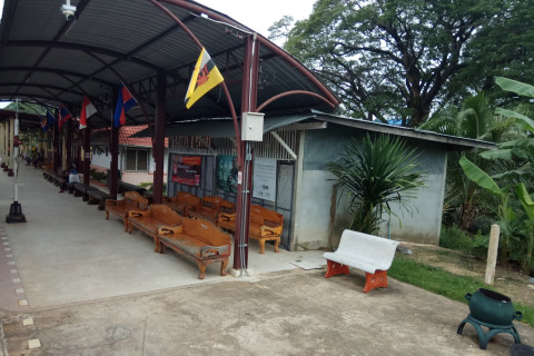 สถานีรถไฟกันทรารมย์ Photo 4 of 5