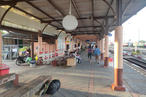 สถานีรถไฟชุมทางทุ่งสง Photo 3 of 5