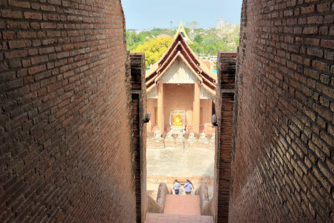 วัดใหญ่ชัยมงคล (Wat Yai Chaimongkol)