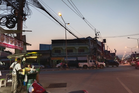 สถานีรถไฟนครสวรรค์ (Nakhon Sawan Railway Station)