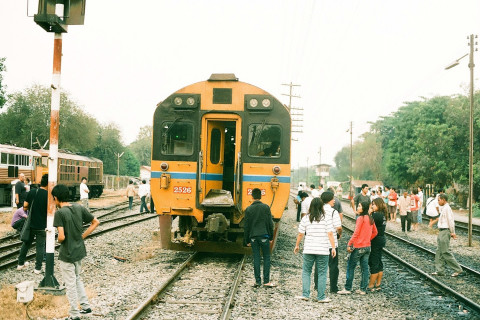 สถานีรถไฟปากน้ำโพ (Pak Nam Pho Railway Station) Photo 5 of 5