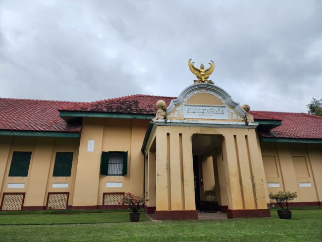 พิพิธภัณฑสถานแห่งชาติอุบลราชธานี (Ubon Ratchathani National Museum) Photo 1 of 5