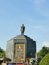 พระอนุสาวรีย์กรมหลวงชุมพรเขตอุดมศักดิ์ (Chumphon Crown Prince Monument)