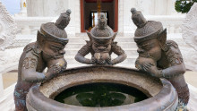 ศาลหลักเมืองนครศรีธรรมราช (Nakhon Si Thammarat City Pillar Shrine) Photo 5 of 5
