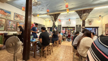 กาดกองต้า (Kad Kong Ta)
